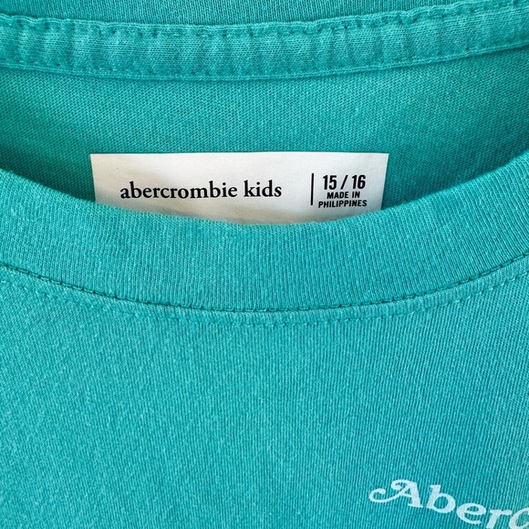 Abercrombie Kids Blue and White Short Sleeve Tee - Picture 2 of 3